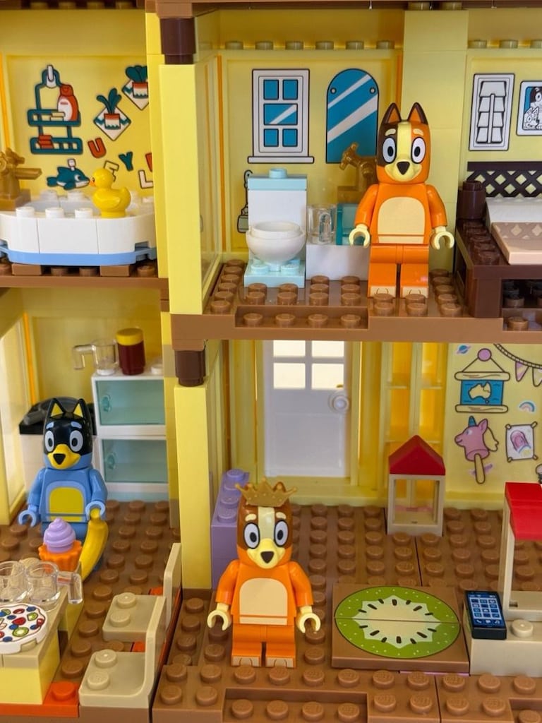 LEGO 11203 - Bluey’s Family House - 4