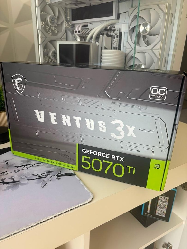 msi ventus rtx 5070ti ekran kartı siyah