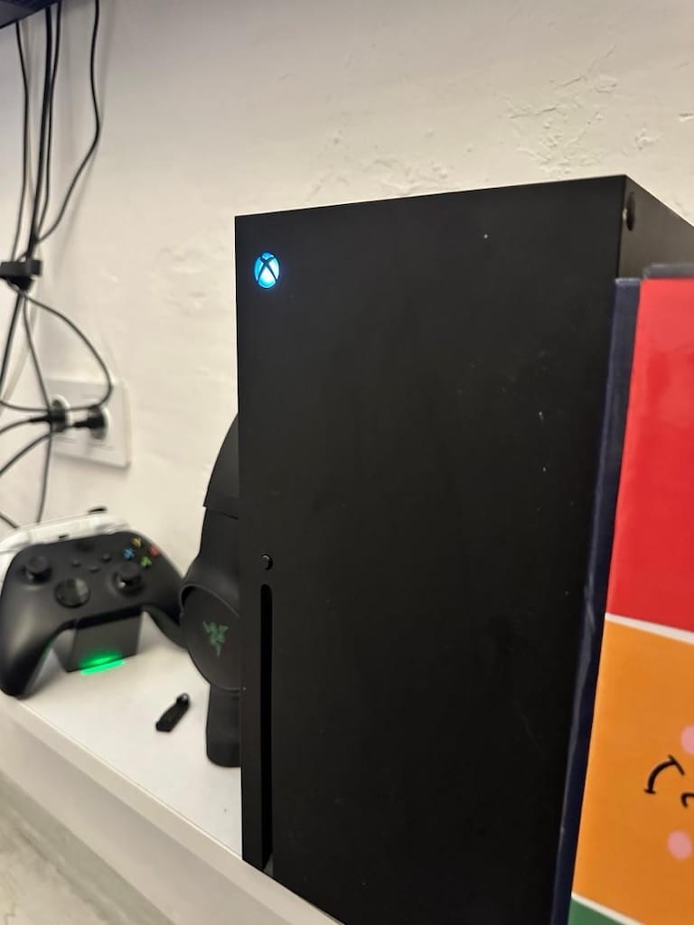 XBOX Series X | Çift Kol ve Sarj standi | Razer Kaira Pro Kulaklik - 2