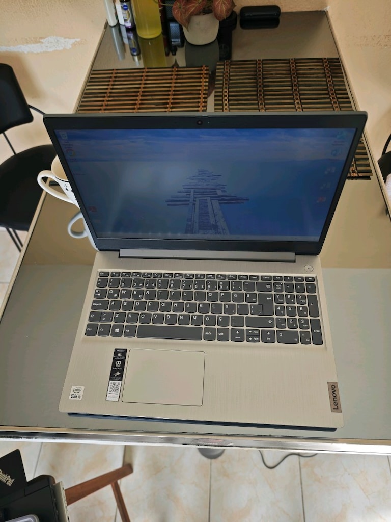 SATILIK LENOVO İ5 LAPTOP – NVIDIA EKRAN KARTLI - 4