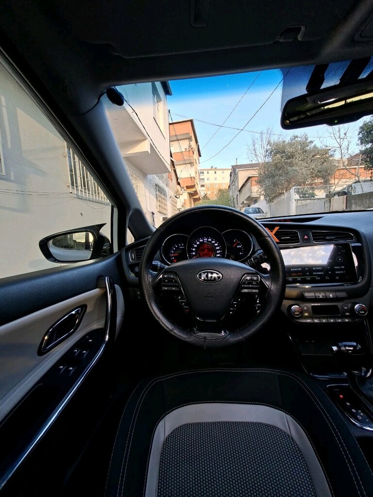 CAM TAVAN OTOMATİK SORUNSUZ CEED - 9