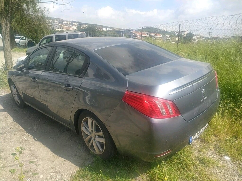 çok keyifli bir araç otomatik vites konforlu ve full bir araç - 2