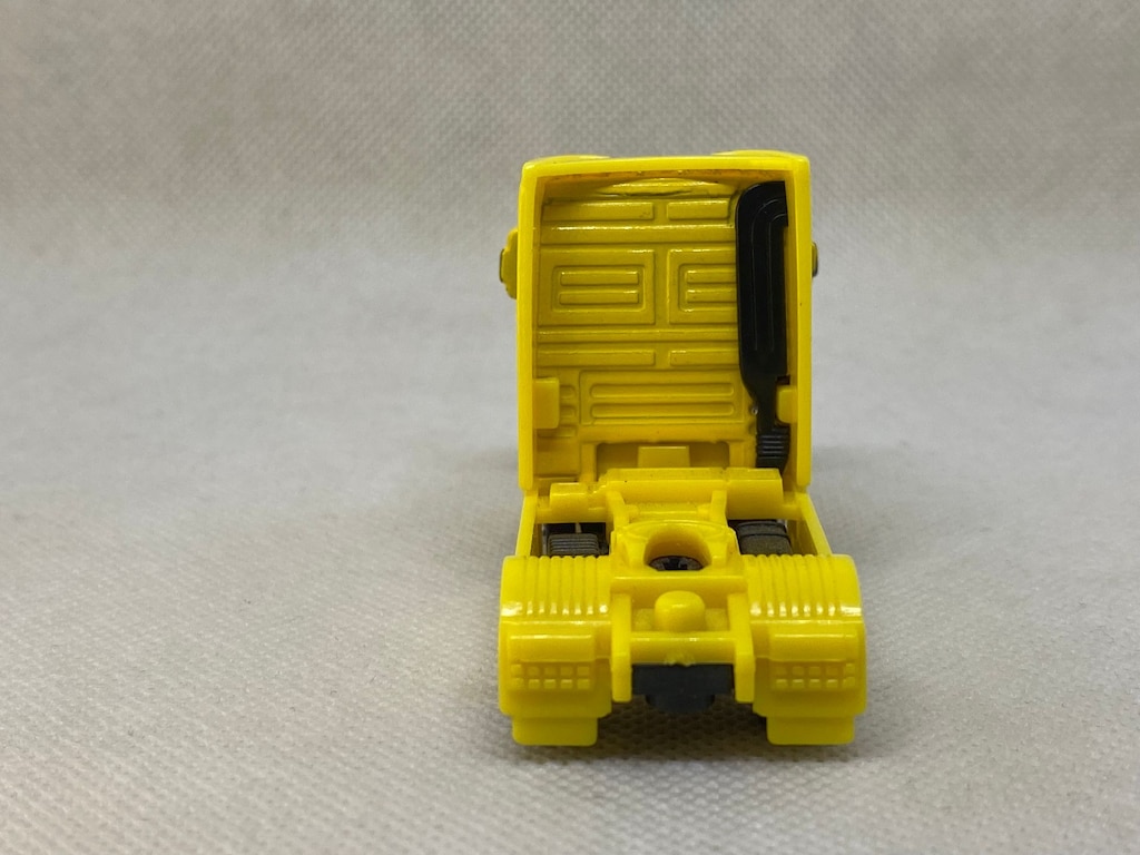 1/87 Welly Mercedes-Benz Actros - 3