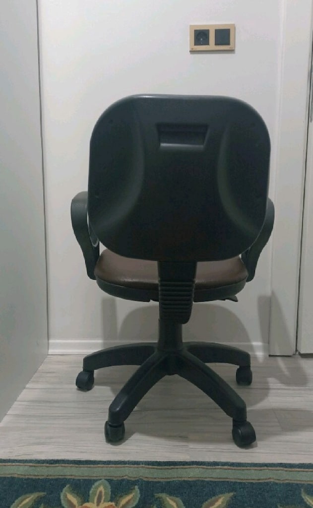 SIFIR AYARİNDA 360 DERECE DONEBİLEN YUKSEKLİK AYARİ OLAN SANDALYE - 3