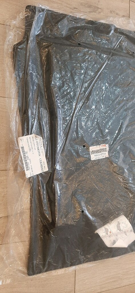 Ankara/Çubuk ta 2021 Toyota Corolla SIFIR ORJİNAL Halı Paspas Seti - 6