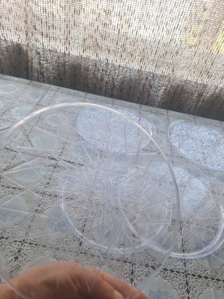 servis tepsisi cam değildir 6 tane - 8