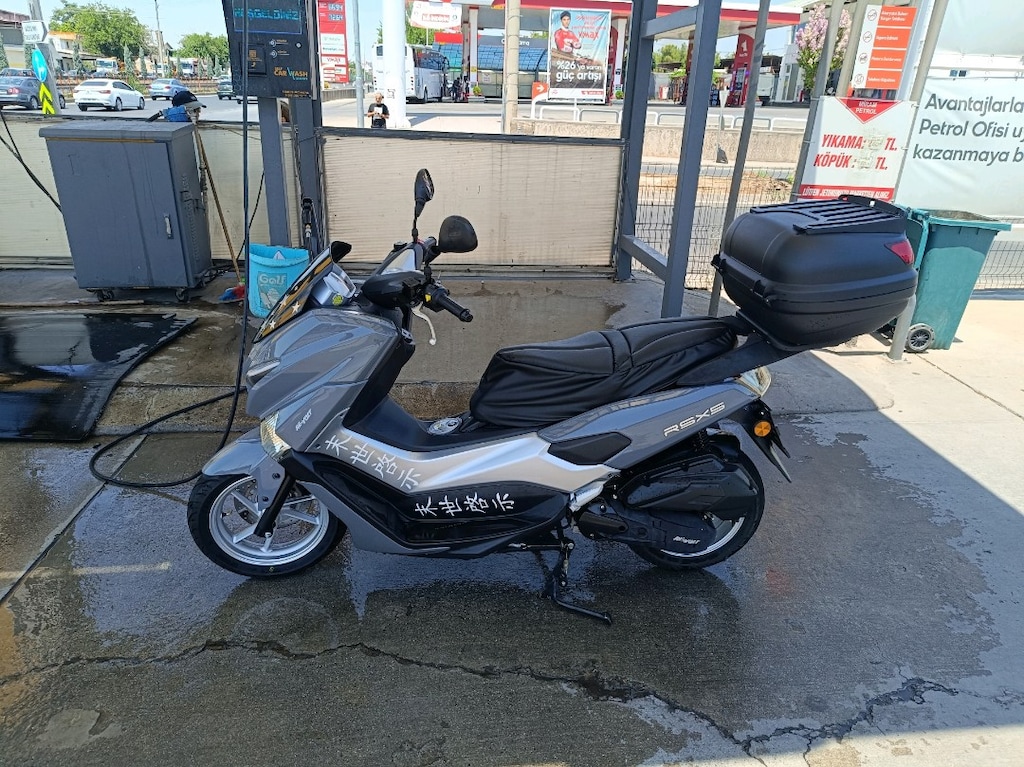 Revolt RSX5 150 CC. 2025 Model. 6025 Km de. - 6