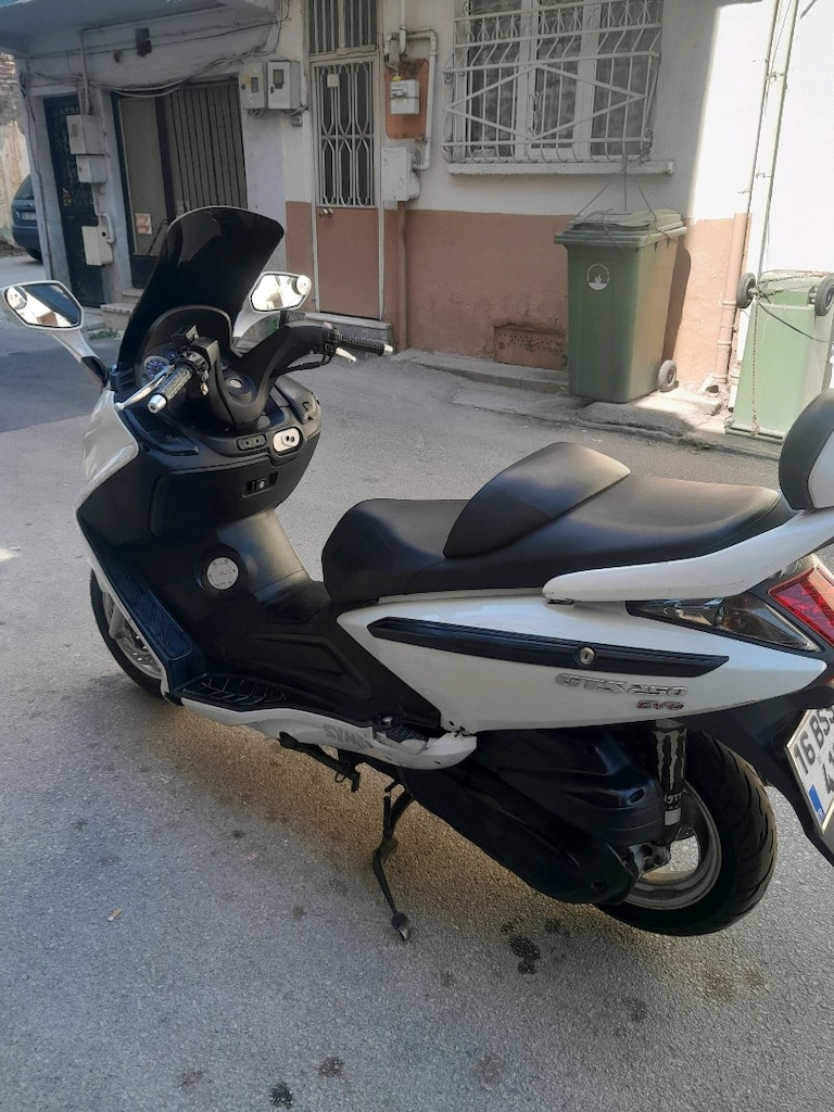 sym gts evo 250i - 9