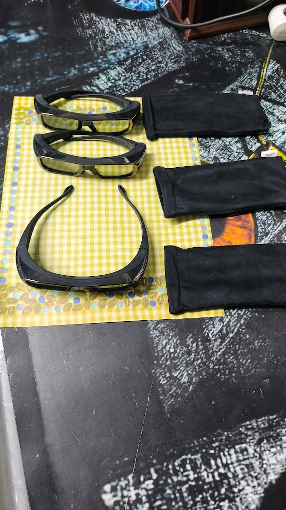 Sony TDG-BR100 Active 3D Gözlük - 3 Adet + Orijinal Kılıfları - 8