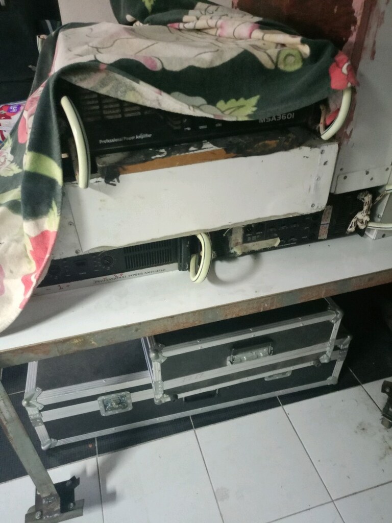 Güçlü seslendirme anfi, mirofon hizmetleri ve kiralama - 2