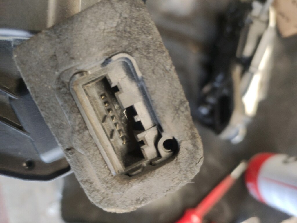 Volkswagen orijinal sağ kapı kilidi - 3