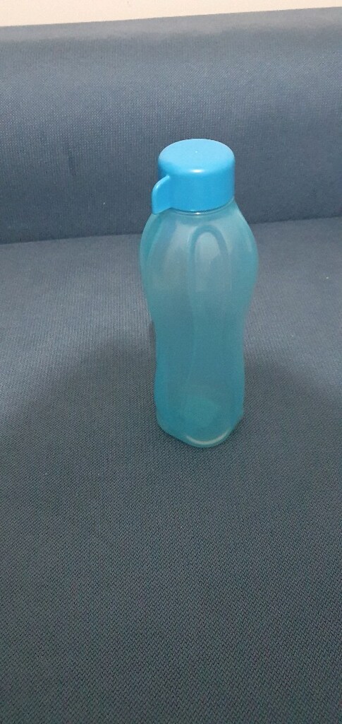 tupperware su şişesi Karşıyaka izmir de - 2