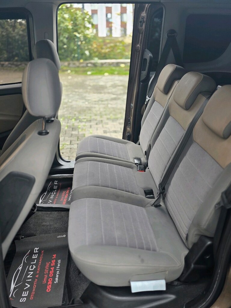 Fiat Doblo Combi 1.6 Premio plus - 5