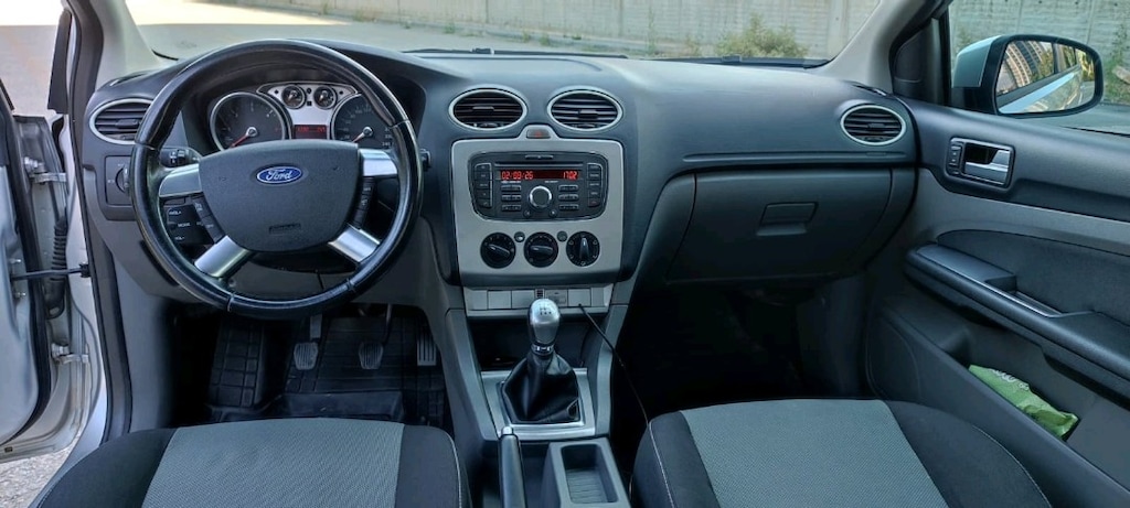 Temiz Düşük km Ford Focus 2.5 - 6
