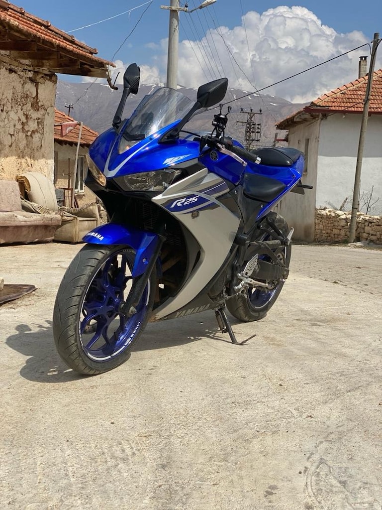 Yamaha R25 lastik - 2