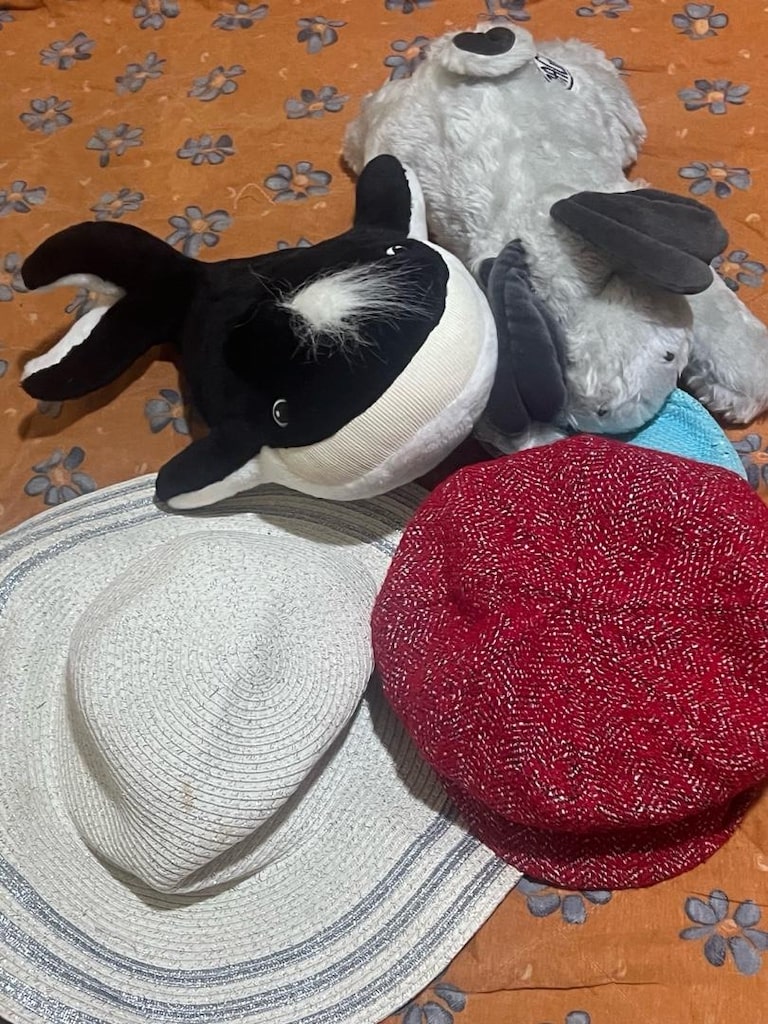 peluş oyuncaklar şapka seti