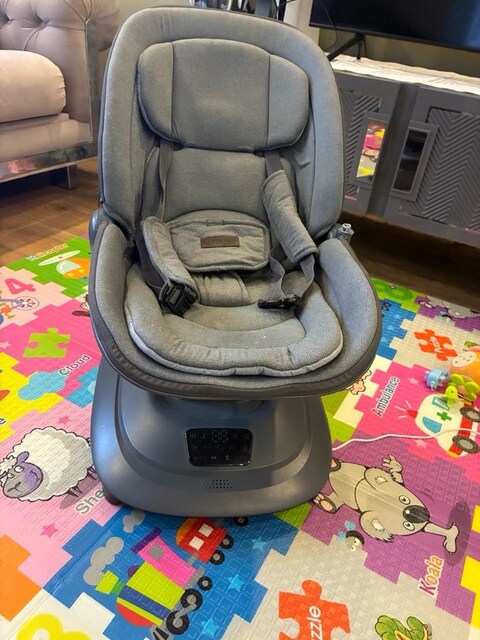 ELELE Materno Premium elektrikli sallanan ana kucağı