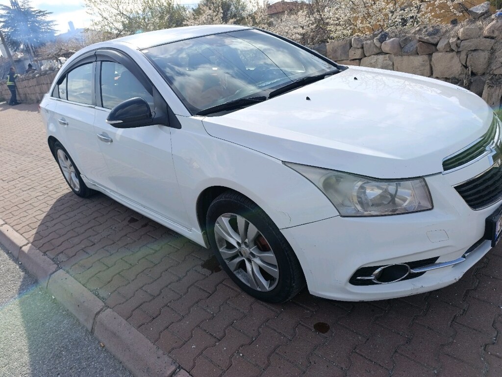 Chevrolet Cruze 1.6 Sport 2013 - 4