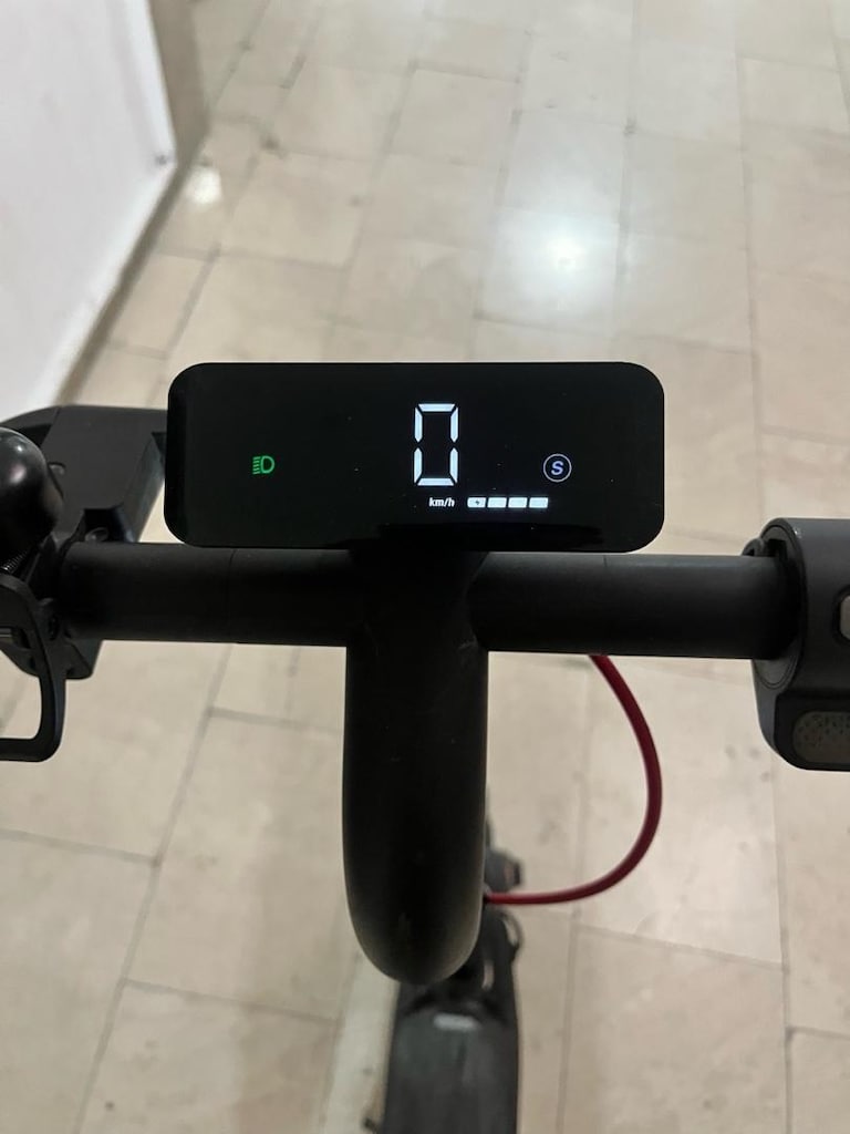 KUTULU FATURALI - Navee V40 E-Scooter - 2