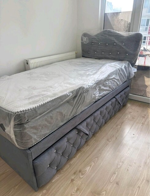 Yavrulu baza başlık yatak seti 2 adet yatak dahil