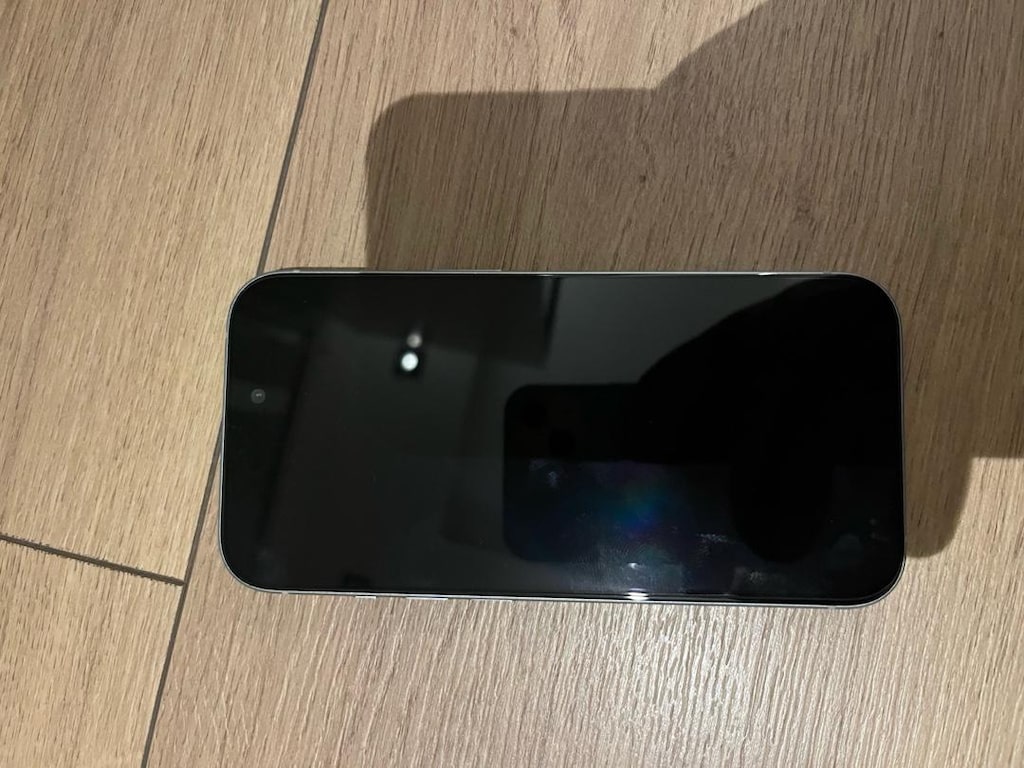 telefon iPhone 15 - 12