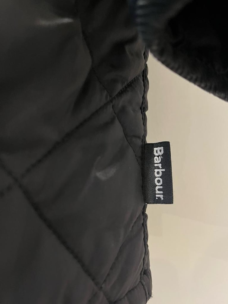 Orijinal Barbour Pantone Serisi Özel Koleksiyon Siyah Kapitone XL - 5