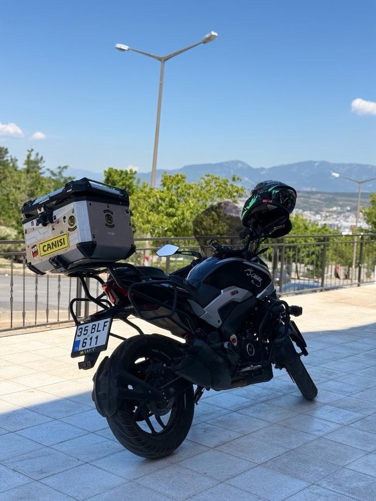 bajaj Dominar 250 D - 15