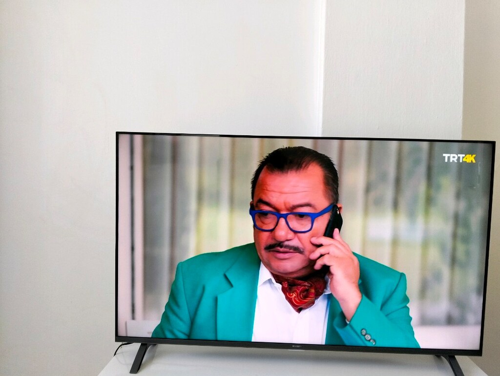TV AXEN 4K HD 50 EKRAN SAHİBİNDEN - 3