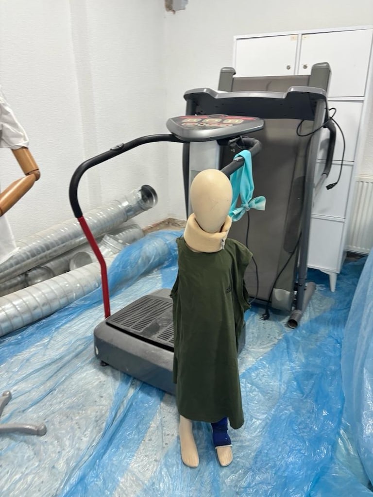 bacak kadın manken ve çocuk manken - 2
