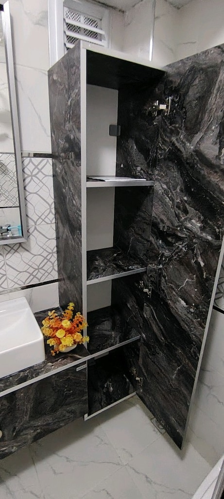 Banyo Dolabı Kopmle Takım Sıfır Ayarında - 2