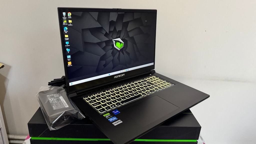 MONSTER-20ÇEKİRDEK-İ7-32GBRAM 1TBM2SSD-1TBHDD 12GBRTX4050.17.3 SIFIR - 2