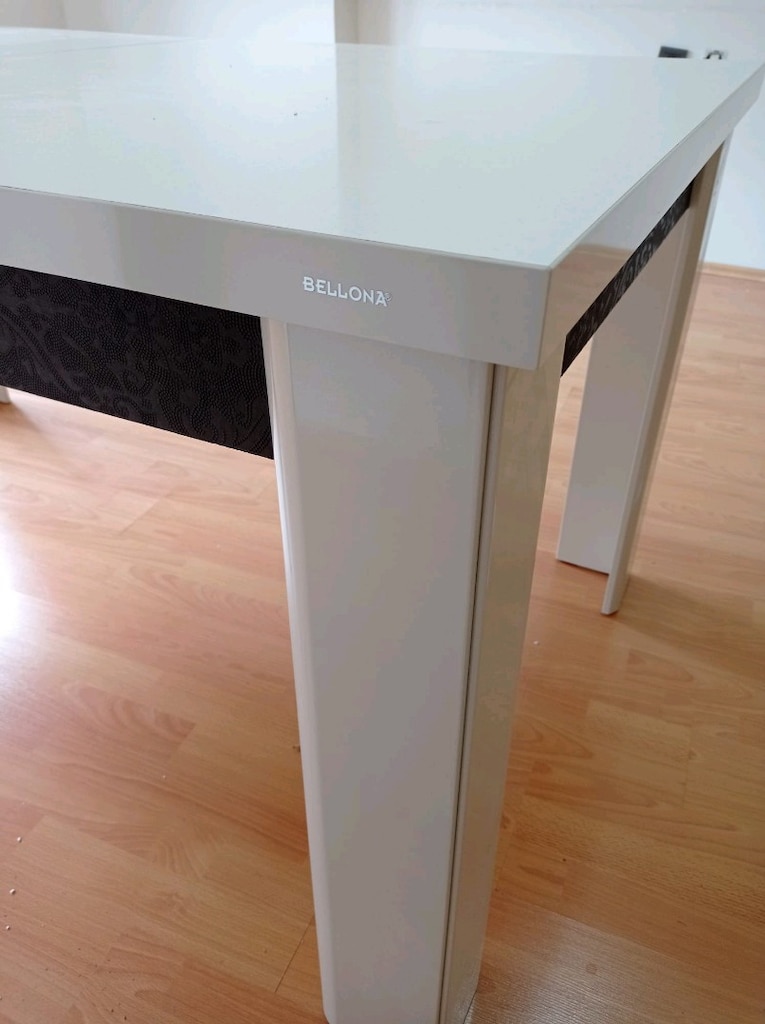masa 2 adet sandalye var - 11