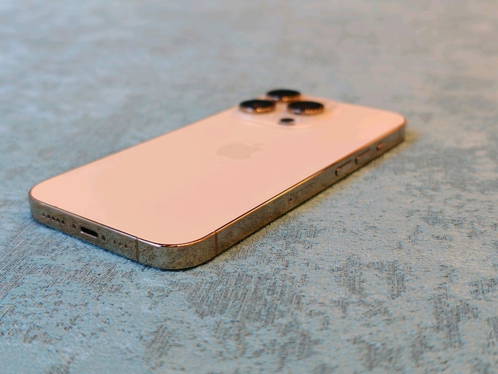 iPhone 14 Pro 256GB Gold sıfır ayarında hatasız sorunsuz pil85 - 2