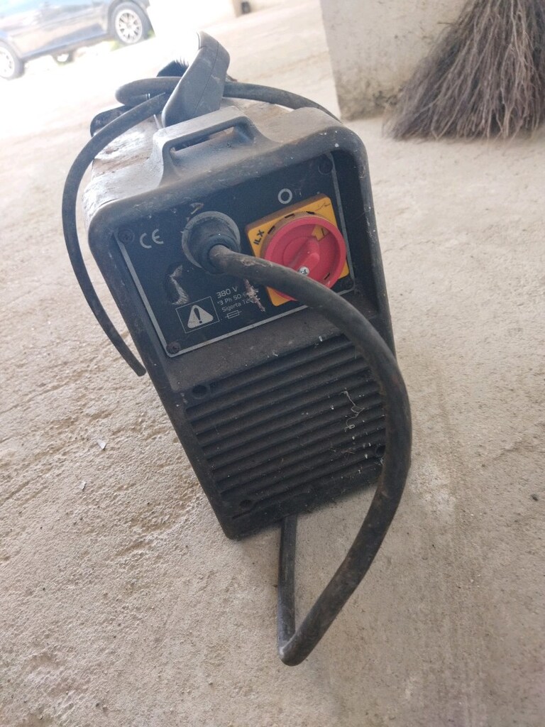 EXPER kaynak durumu bilmiyorum kablo giriş 4 lü 11 gk FİYAT SON - 3