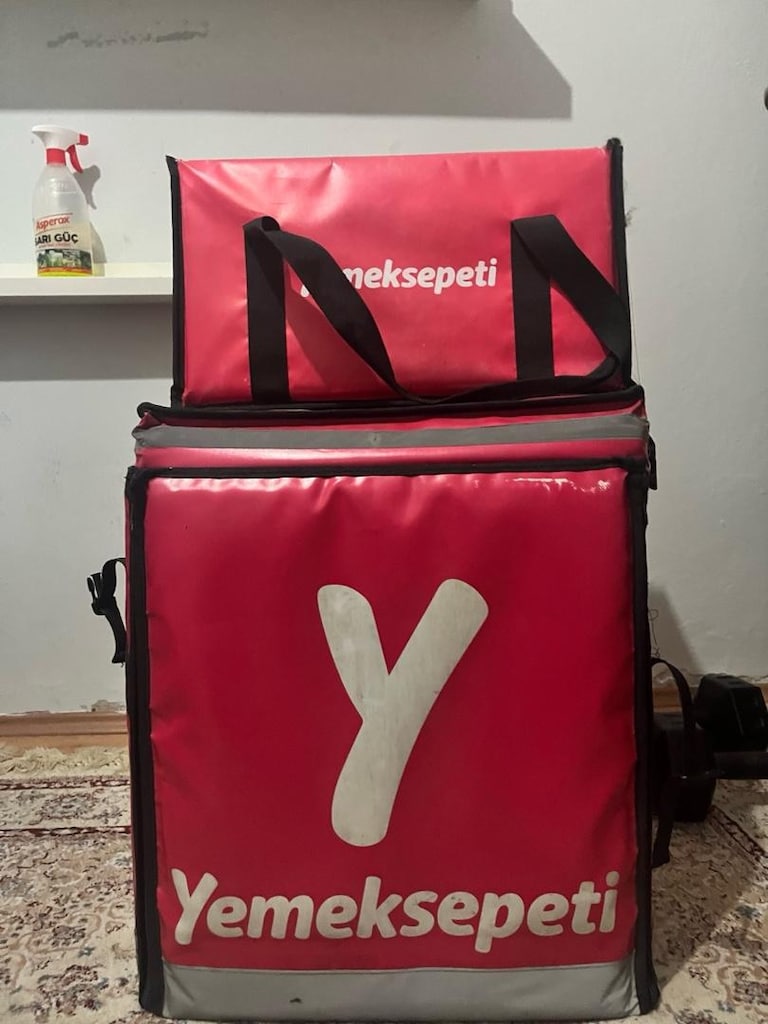 Yemeksepeti motor çantası