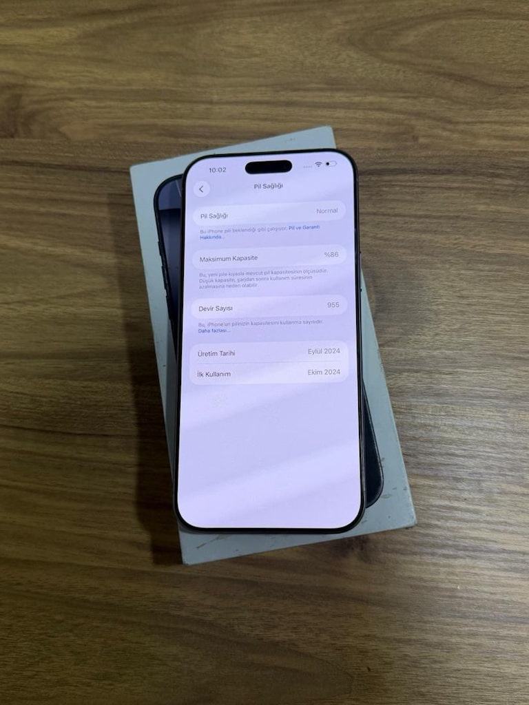İPHONE 16 PRO MAX 256GB NATUREL TİTANYUM PİL SAĞLIĞI 92 YD - 12