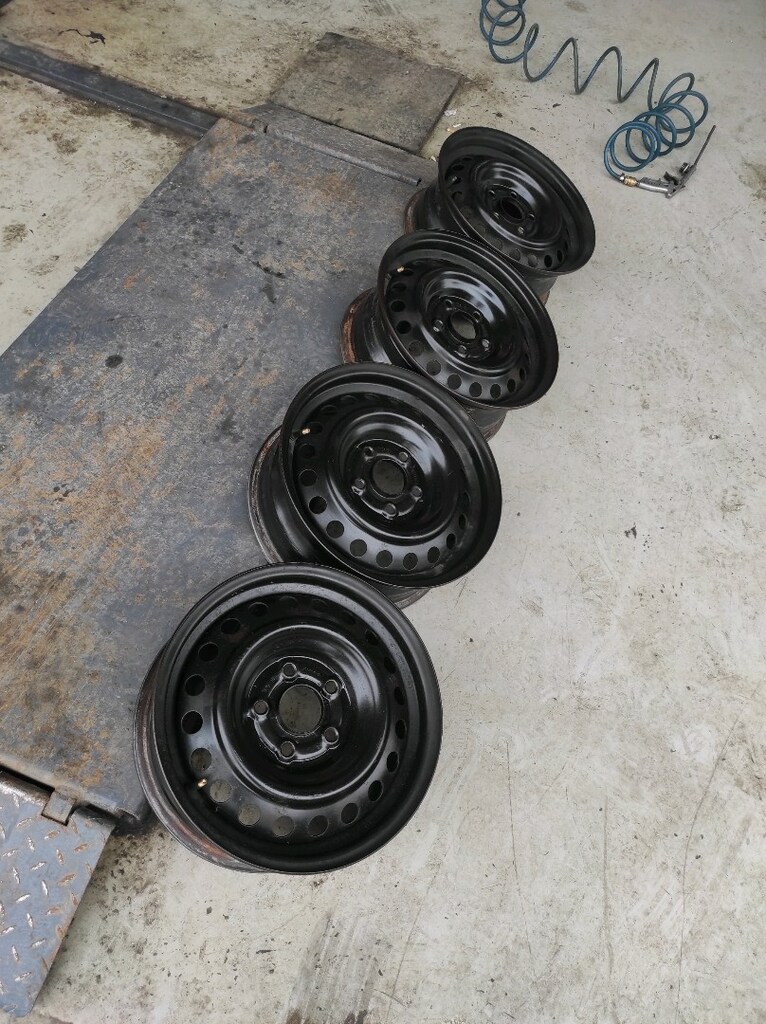 HYUNDAİ 15" inç 4 adet orjinal jant - 2