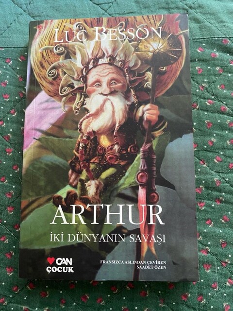 Arthur - İki Dünyanın Savaşı / Luc Besson