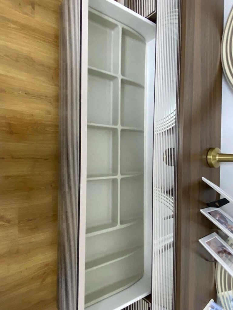 BELLONA MARKA KONSOL MASA SANDALYE TV ÜNİTESİ OLARAK KULLANILABİLİR - 4