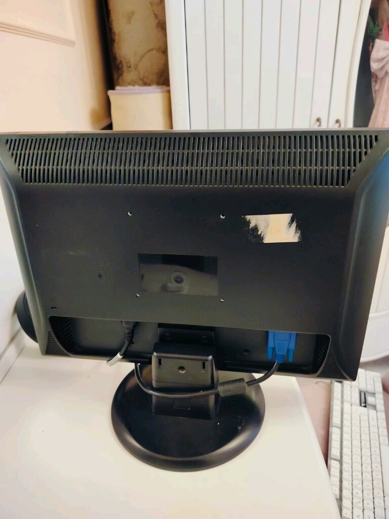 HPw19ev marka monitör - 4