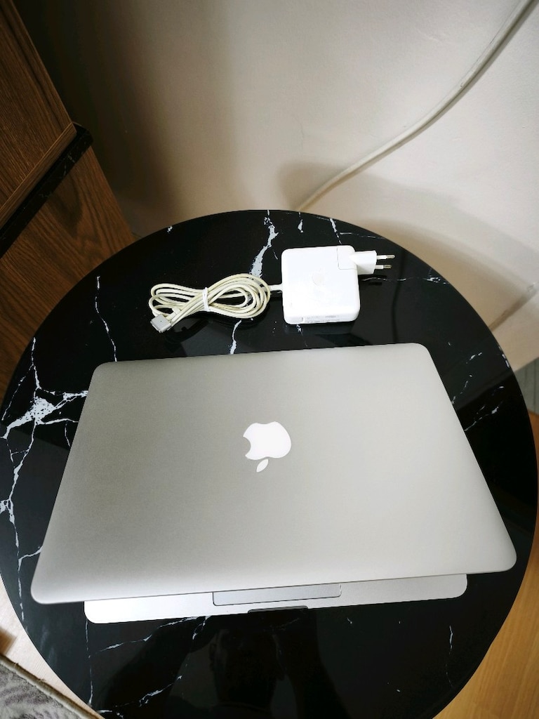 Tertemiz Macbook Pro Retina - 6