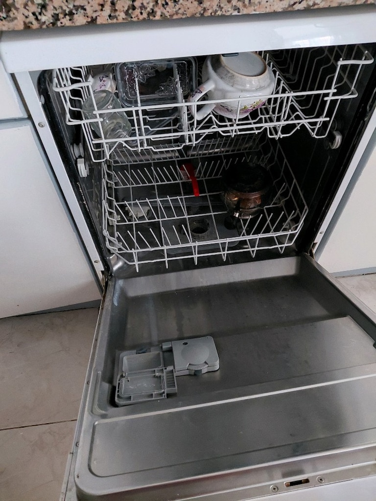 bulaşık makinesi çalışır durumda parlatıcı kısmı bende tam verimli değ - 5