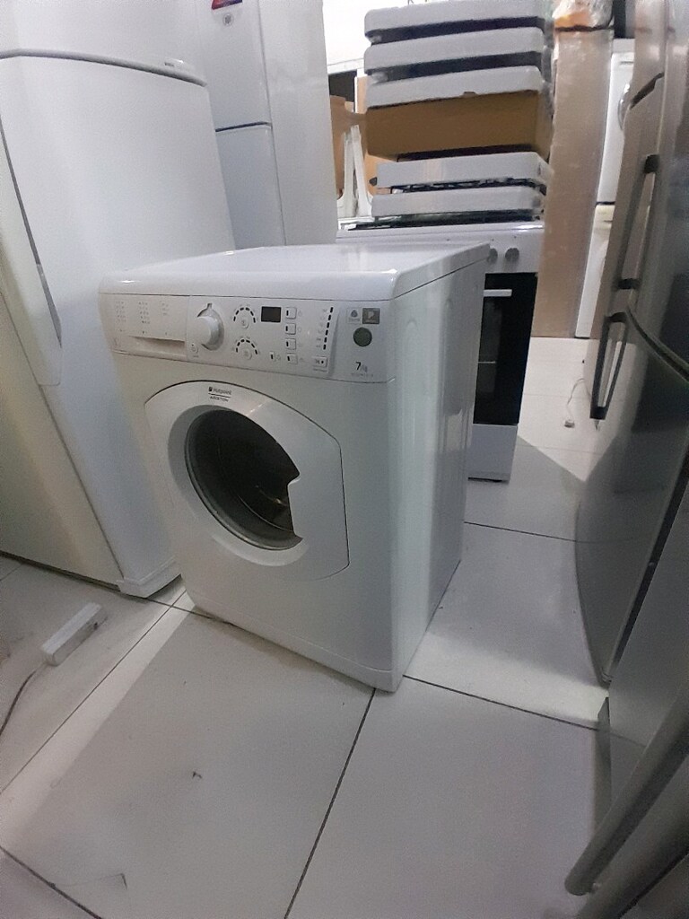 Temiz sağlam çalışır durumda hotpoint ariston 7 kiloluk çamaşır makine - 4