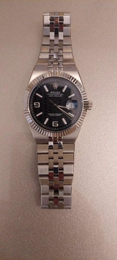 ROLEX OYSTER PERPATUAL LAND-DWELLER