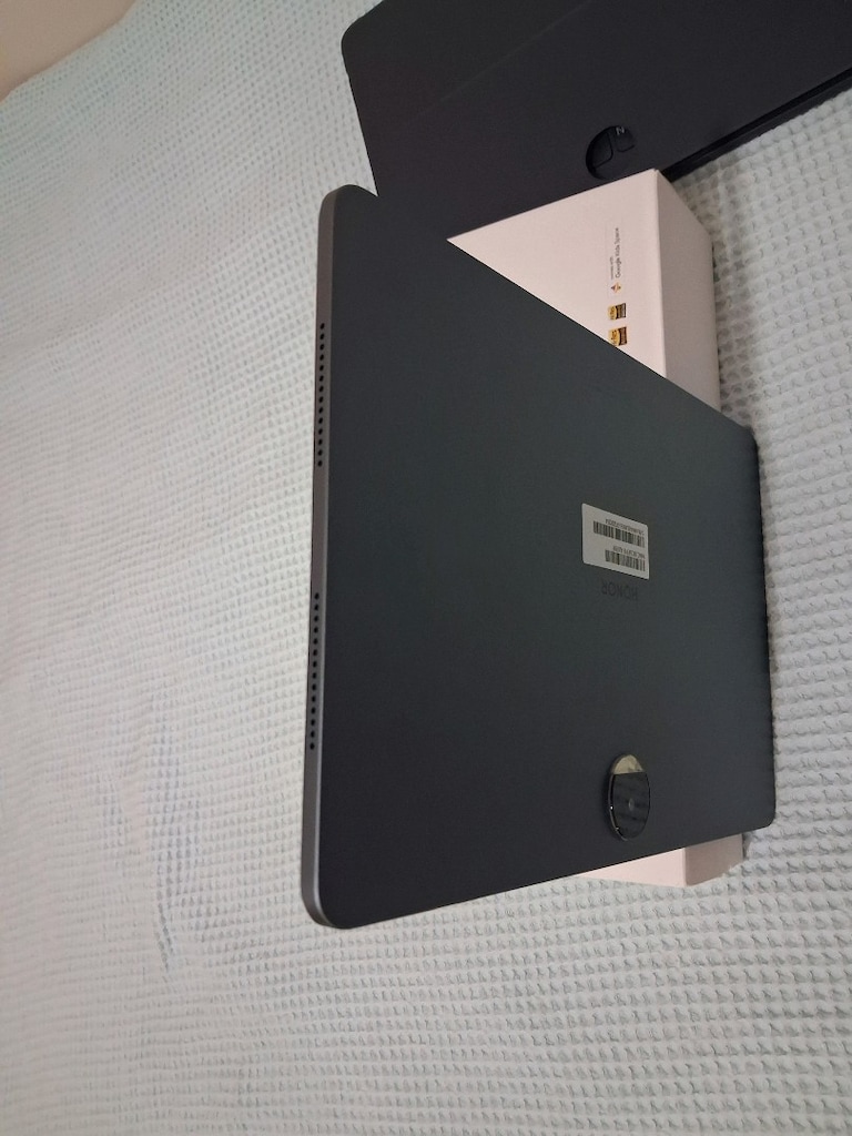 SIFIRDAN FARKSIZ 12AY GARANTİLİ 256GB HAFIZA 8RAM 12.1İNÇ HONOR PAD 9 - 10