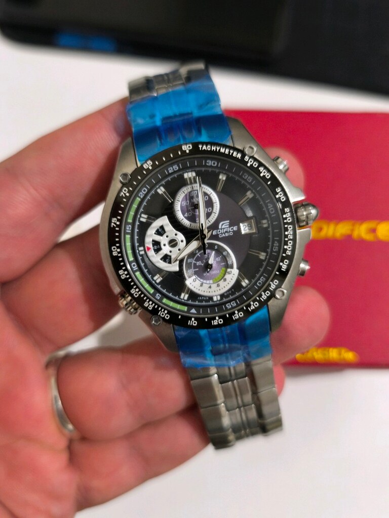 CASIO EDIFICE EF-543D ERKEK SAAT LÜX HEDİYE SETİ