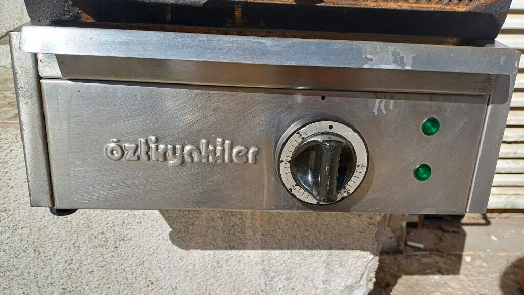 ÖZTİRYAKİLER TOST MAKİNASI - 4