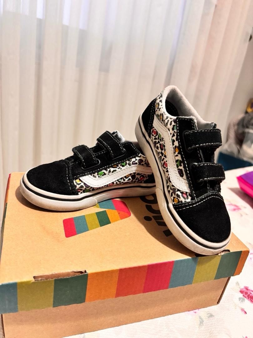 VANS ÇOCUK AYAKKABISI