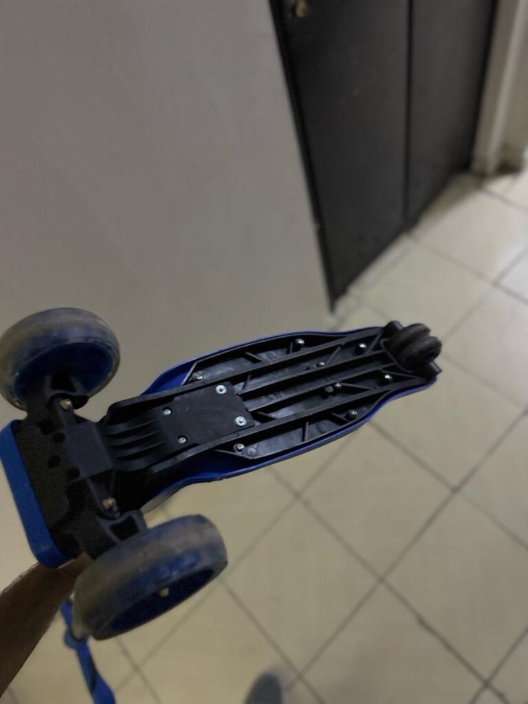 ışıklı scooter (sağlam-sorunsuz) sıfır fiyatı 2500 tl olan üründür - 4
