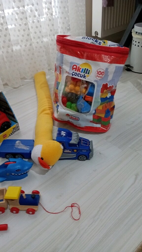 farklı oyuncaklar - 2